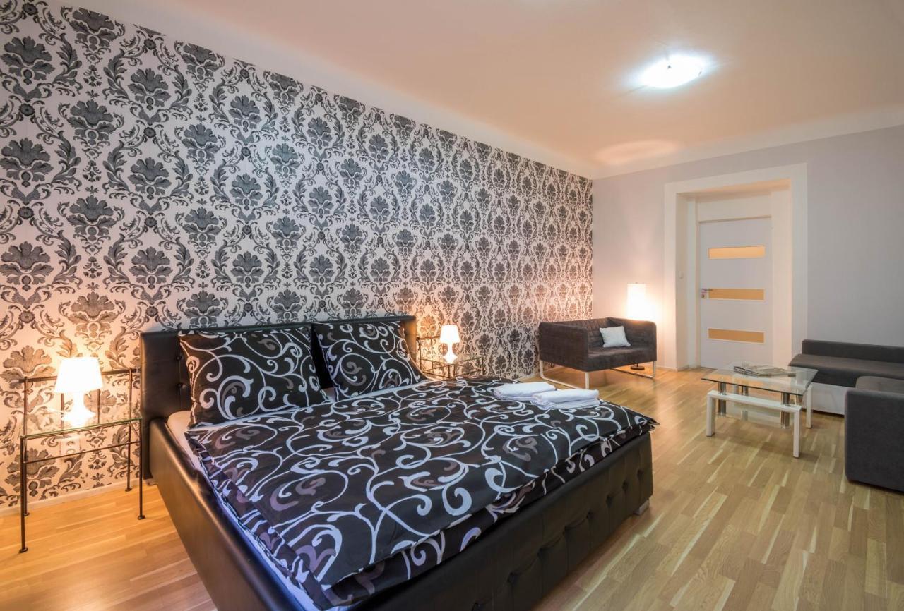 Chest Design Apartments ปราก ภายนอก รูปภาพ